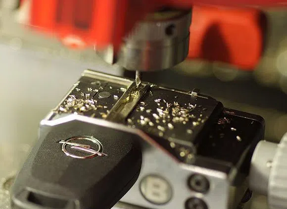 Universal Locksmith Store West Covina, CA 626-382-3553 - 11-Key-Cutting